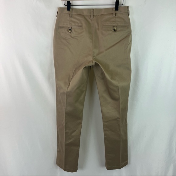Jos A Bank Slim Fit Flat Front Khaki Pants 30x30 - Picture 4 of 8